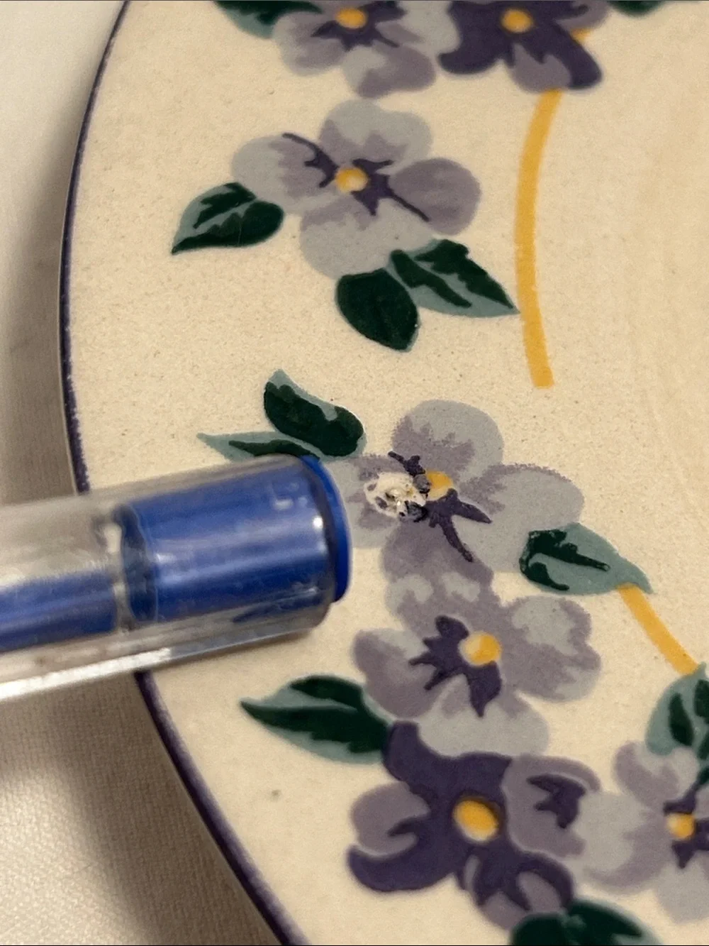 Farberware Cream Dinner Plate with Lavender Floral Wreath